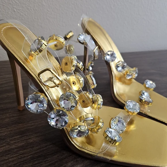 Azalea Wang "Everly" Gold 12M Heels - Picture 5 of 8